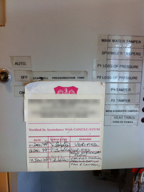 Close-up of fan switch and V.I. Label